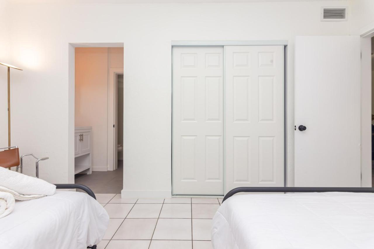 One Bedroom Apartment - With Parking & Balcony - Heart Of Wynwood ไมอามี ภายนอก รูปภาพ