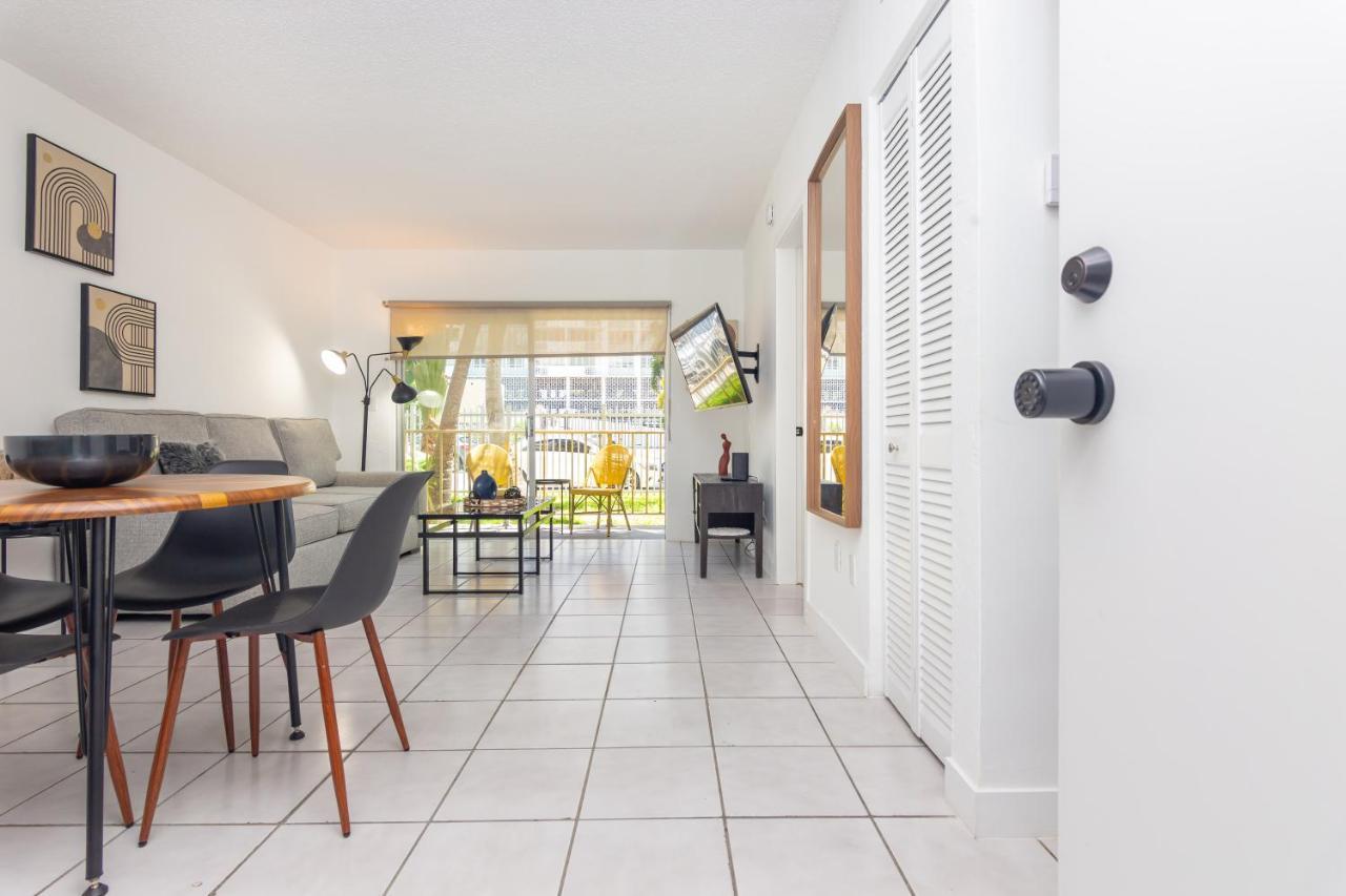 One Bedroom Apartment - With Parking & Balcony - Heart Of Wynwood ไมอามี ภายนอก รูปภาพ